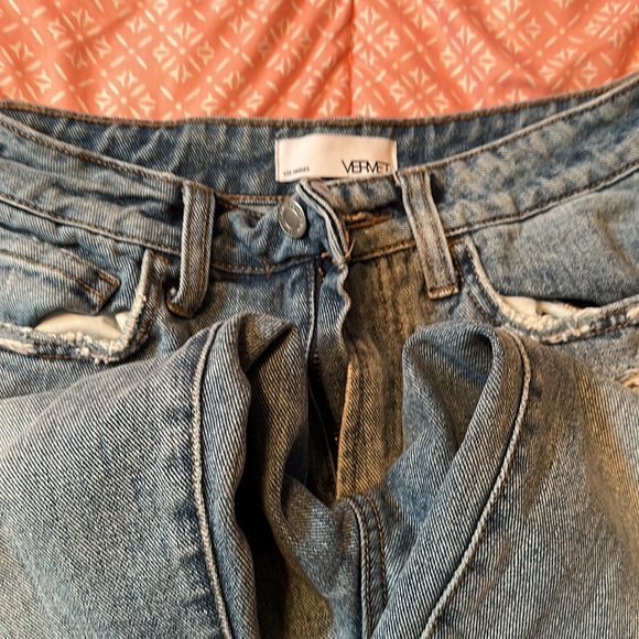 Jeans - Picture 2 of 3